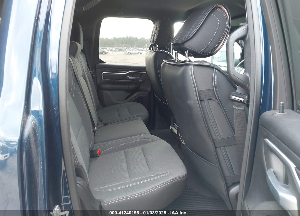 2023 RAM 1500 BIG HORN 4X4 6'4 BOX VIN: 1C6RRFBG4PN550817