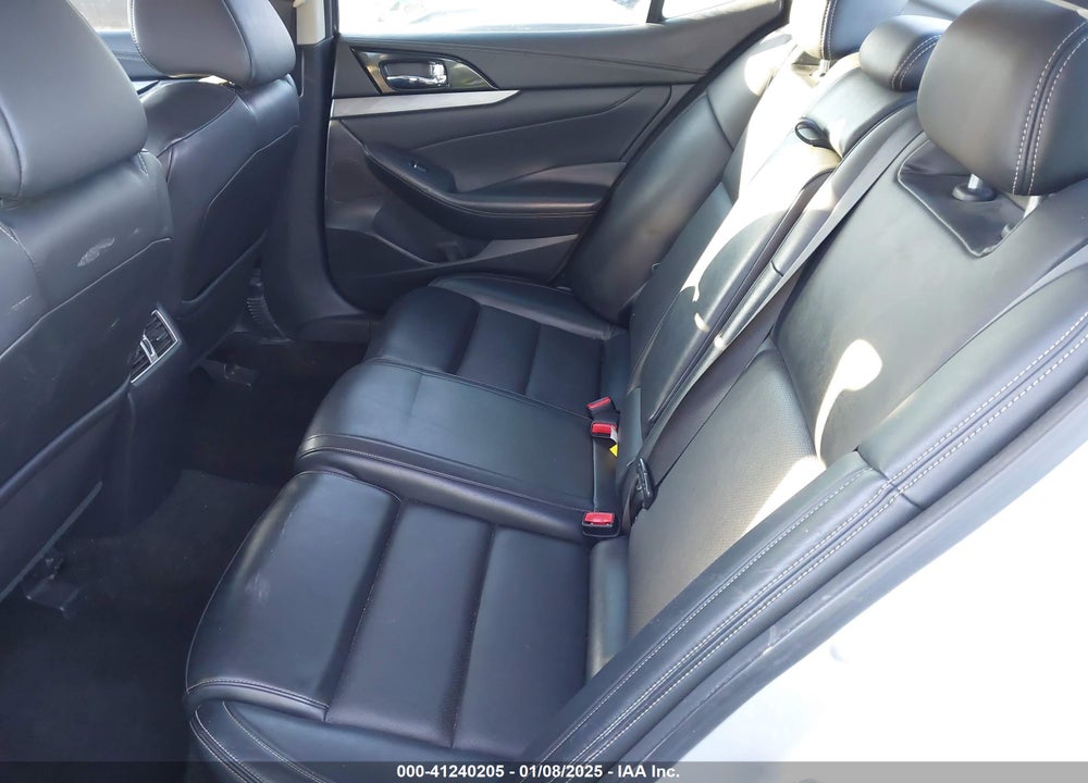 2017 NISSAN MAXIMA VIN: 1N4AA6AP9HC399202