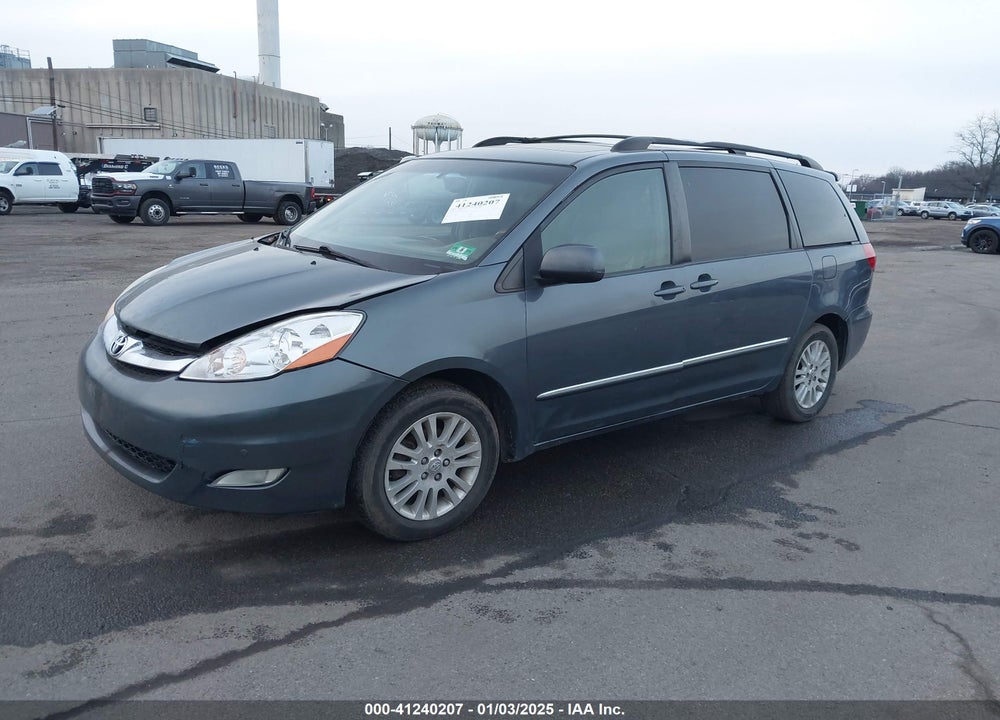 2008 TOYOTA SIENNA LIMITED VIN: 5TDBK22C58S009257