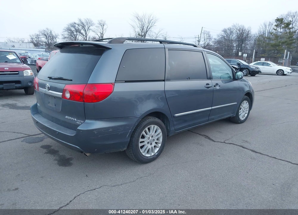 2008 TOYOTA SIENNA LIMITED VIN: 5TDBK22C58S009257