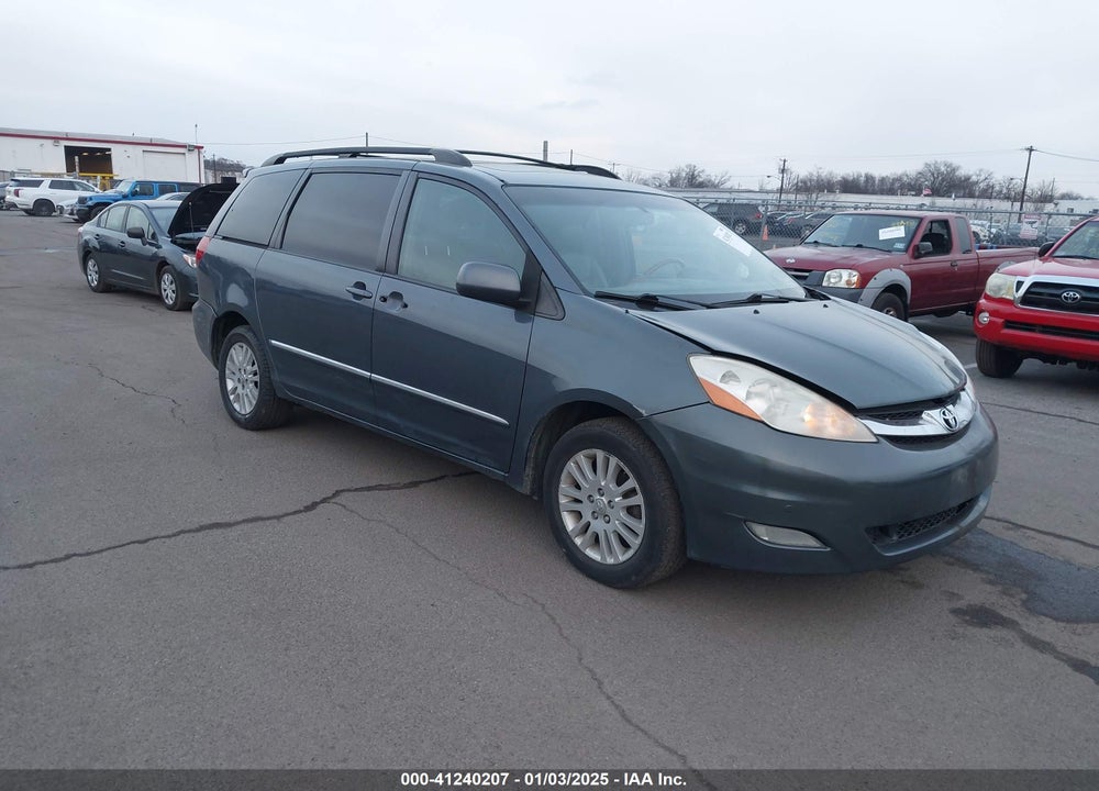 2008 TOYOTA SIENNA LIMITED VIN: 5TDBK22C58S009257
