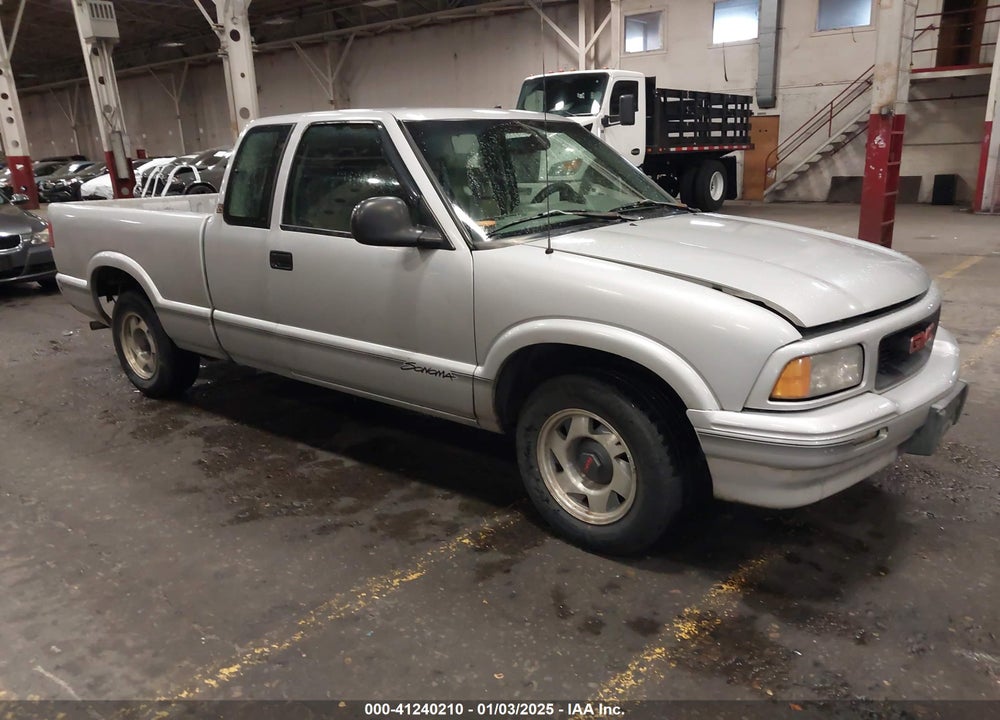 1996 GMC SONOMA VIN: 1GTCS1940T8518456