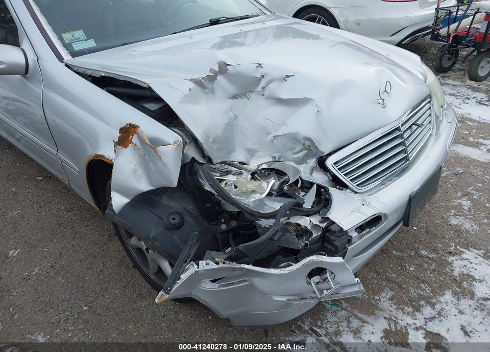 2002 MERCEDES-BENZ C 240 VIN: WDBRF61J22F199440