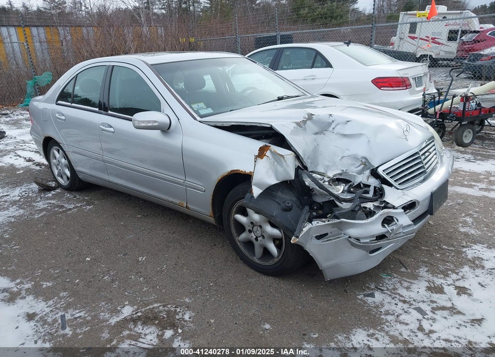 2002 MERCEDES-BENZ C 240 VIN: WDBRF61J22F199440