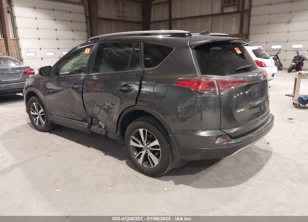 2018 TOYOTA RAV4 VIN: JTMRFREV4JJ242655