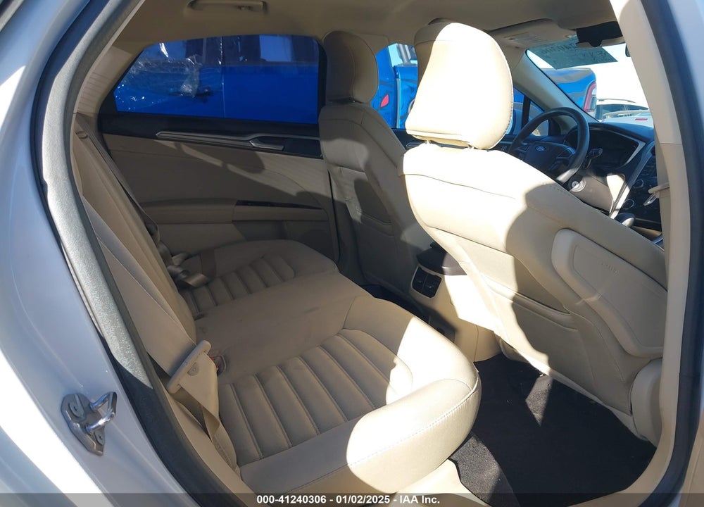 2015 FORD FUSION SE VIN: 3FA6P0H78FR266047