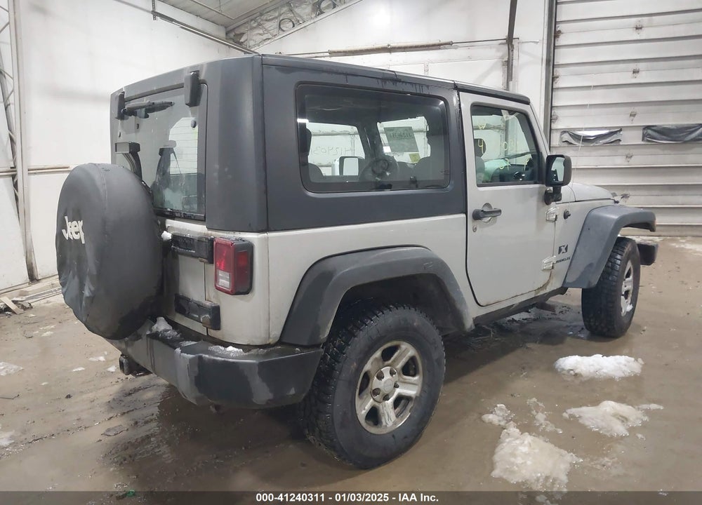 2007 JEEP WRANGLER X VIN: 1J4FA24117L135531