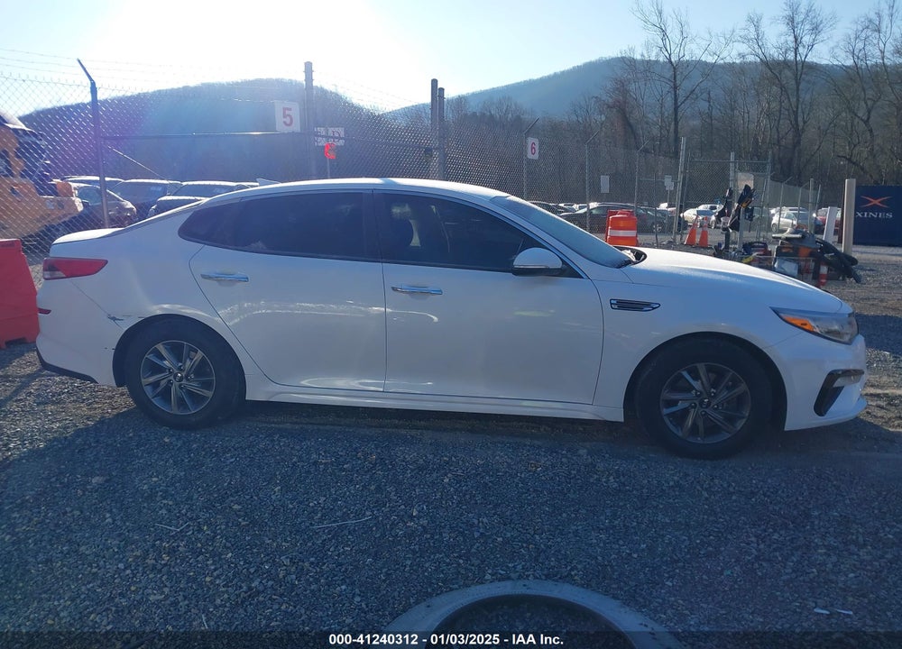 2019 KIA OPTIMA VIN: 5XXGT4L34KG363812