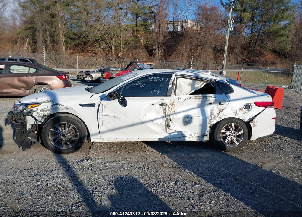 2019 KIA OPTIMA VIN: 5XXGT4L34KG363812