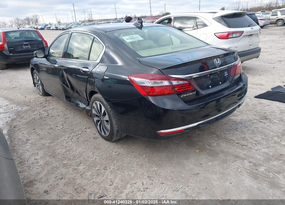 2017 HONDA ACCORD VIN: JHMCR6F57HC000997