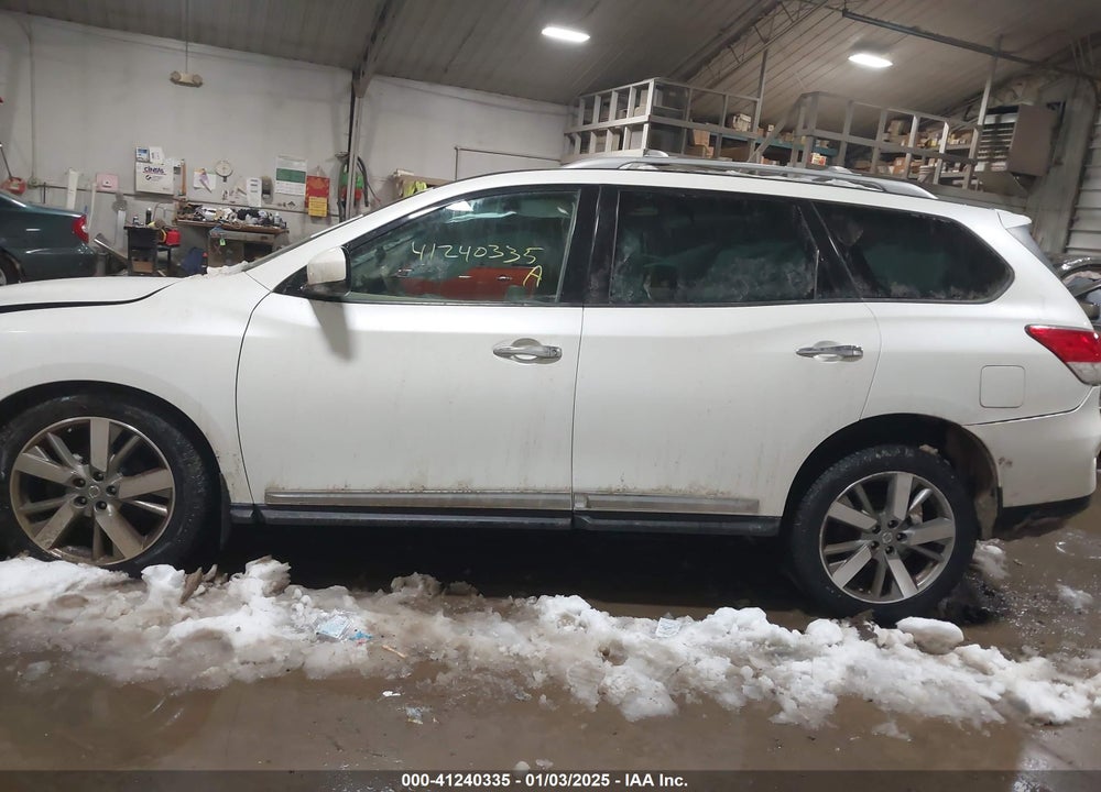 2015 NISSAN PATHFINDER PLATINUM VIN: 5N1AR2MM1FC621382