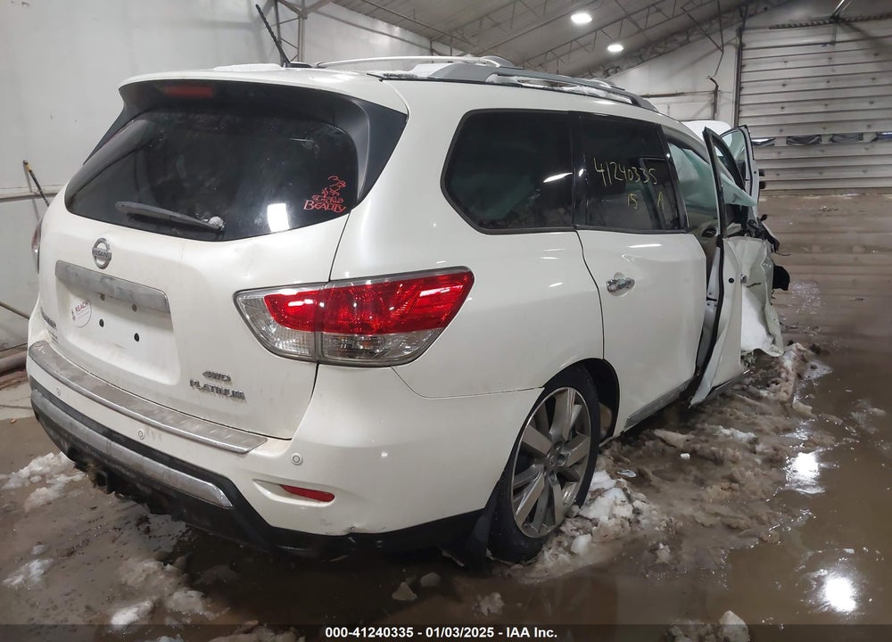 2015 NISSAN PATHFINDER PLATINUM VIN: 5N1AR2MM1FC621382