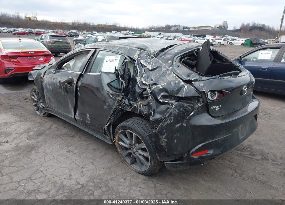 2021 MAZDA MAZDA3 HATCHBACK VIN: JM1BPBLLXM1347471