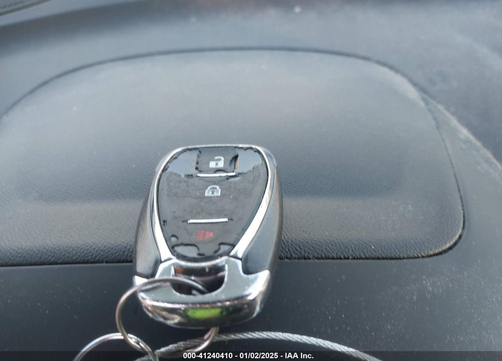 2018 CHEVROLET EQUINOX LT VIN: 2GNAXSEV0J6268143