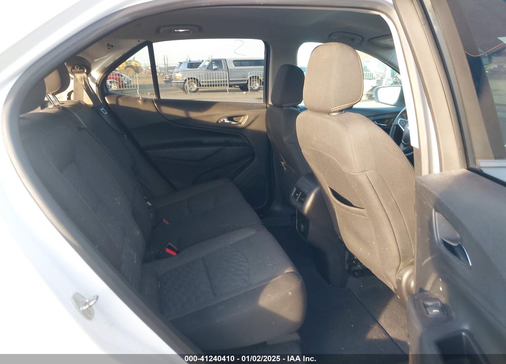 2018 CHEVROLET EQUINOX LT VIN: 2GNAXSEV0J6268143
