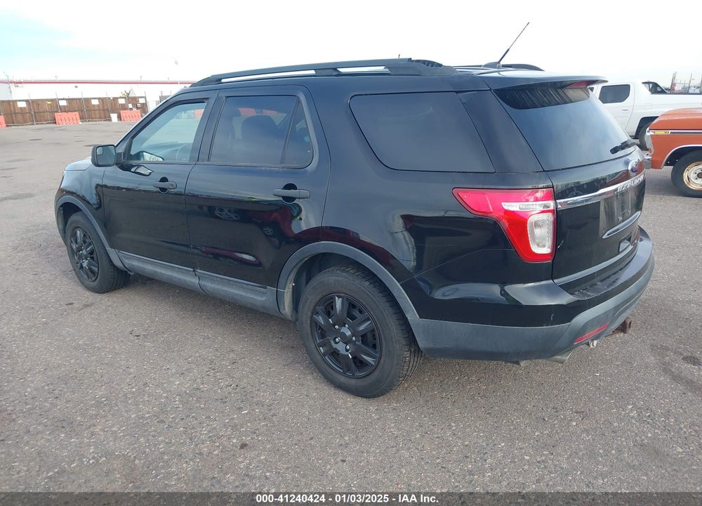2011 FORD EXPLORER VIN: 1FMHK8B82BGA94239