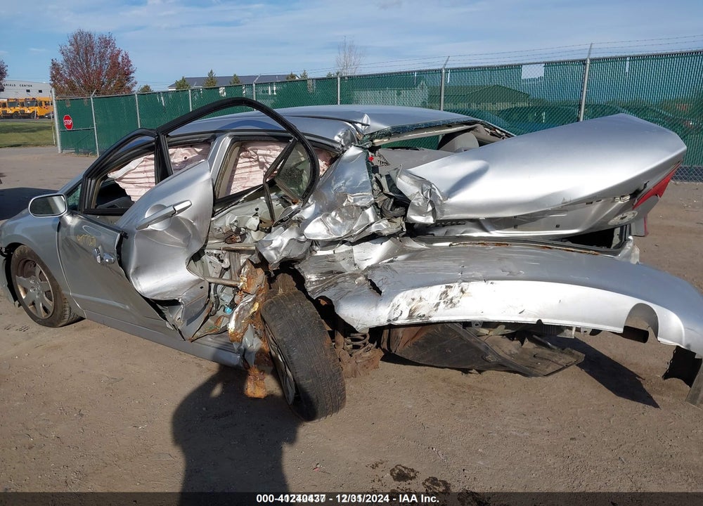 2011 HONDA CIVIC LX VIN: 2HGFA1F52BH308867