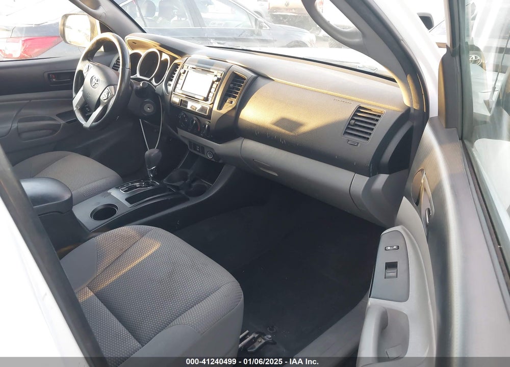 2015 TOYOTA TACOMA VIN: 5TFTX4CN4FX056711