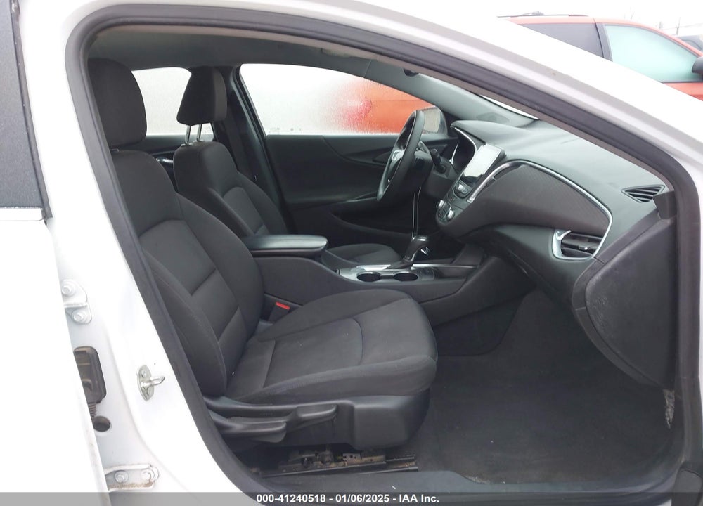 2020 CHEVROLET MALIBU FWD LT VIN: 1G1ZD5ST1LF037780