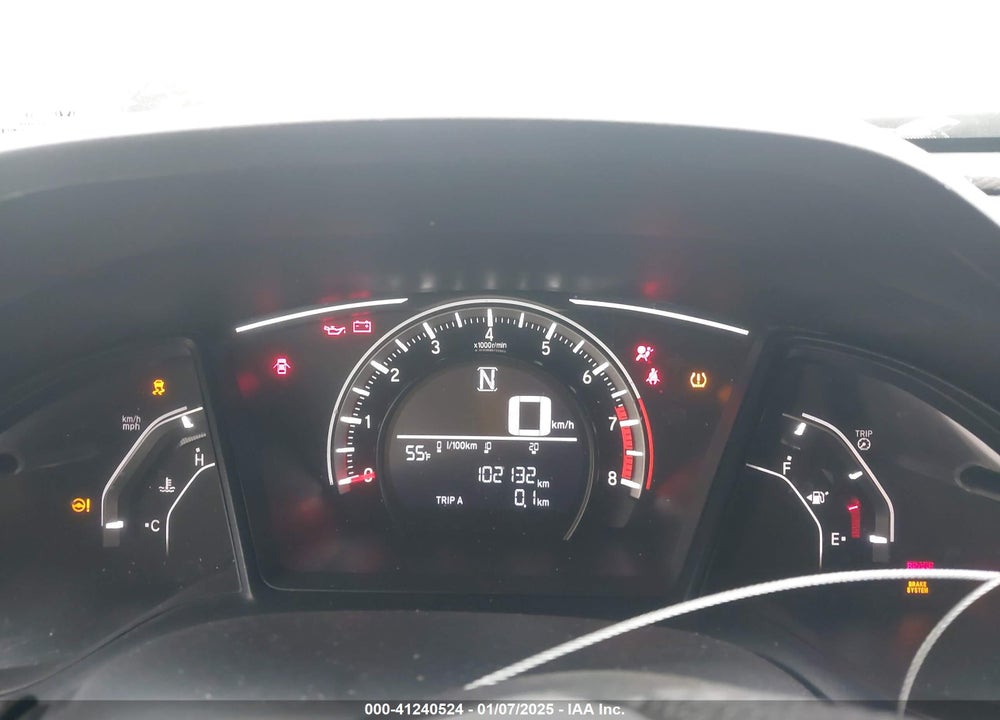 2018 HONDA CIVIC VIN: 2HGFC2F53JH590144