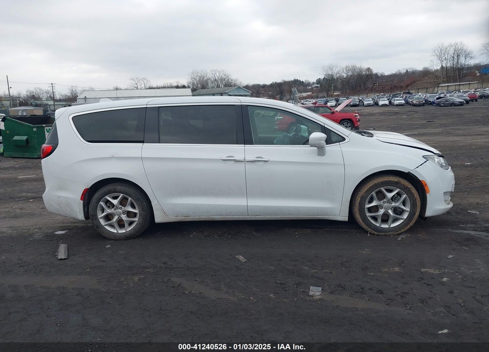 2019 CHRYSLER PACIFICA TOURING PLUS VIN: 2C4RC1FG8KR575724