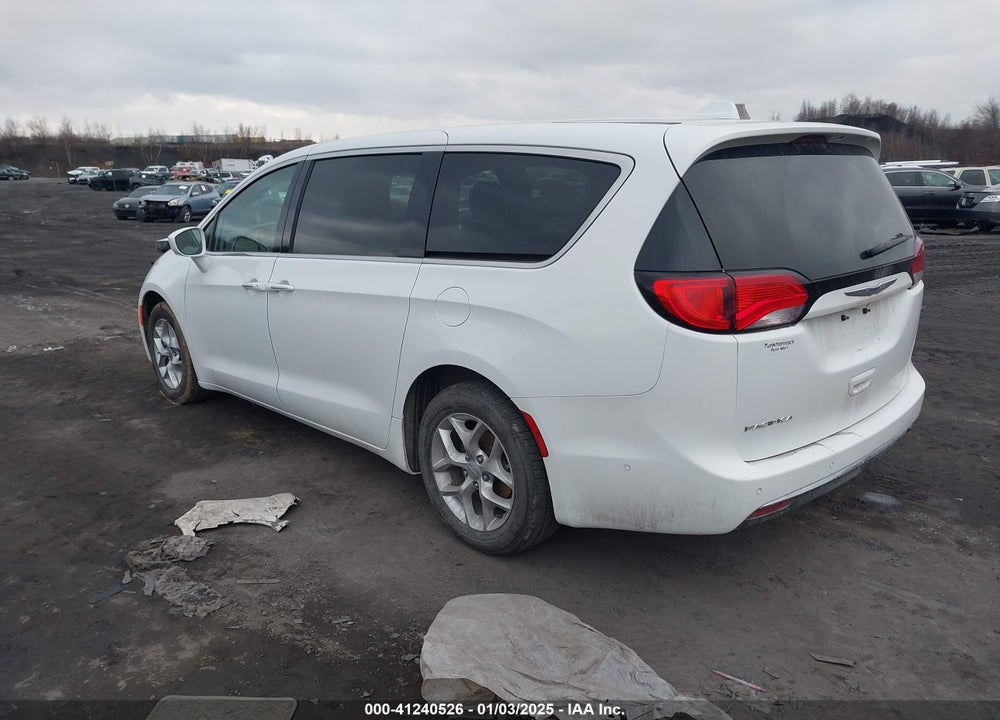 2019 CHRYSLER PACIFICA TOURING PLUS VIN: 2C4RC1FG8KR575724