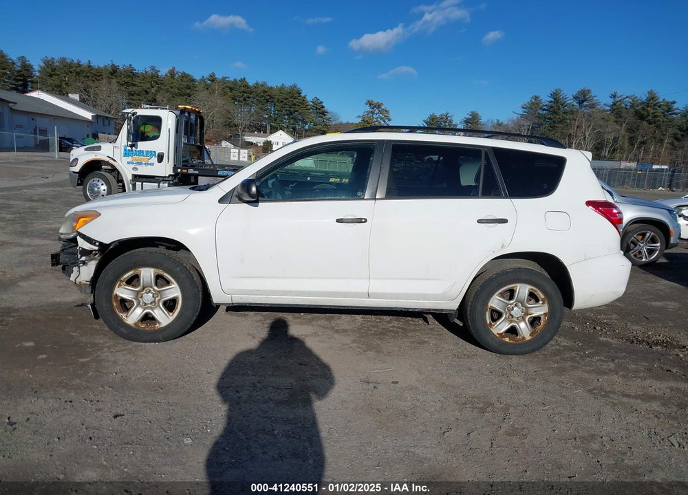 2009 TOYOTA RAV4 VIN: JTMBF33V99D020138