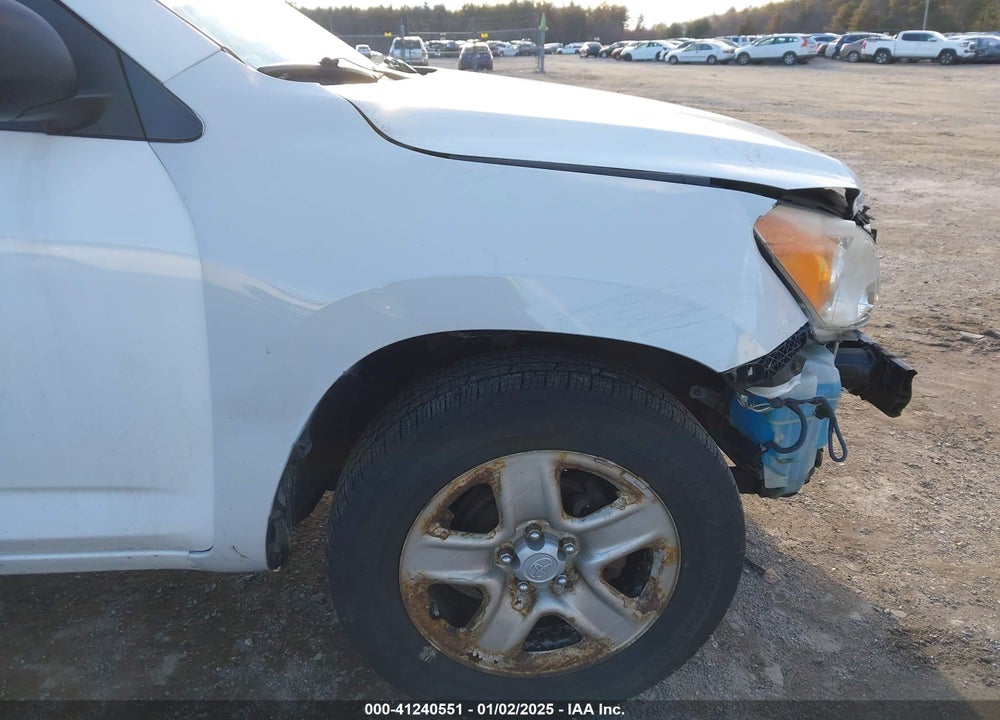 2009 TOYOTA RAV4 VIN: JTMBF33V99D020138