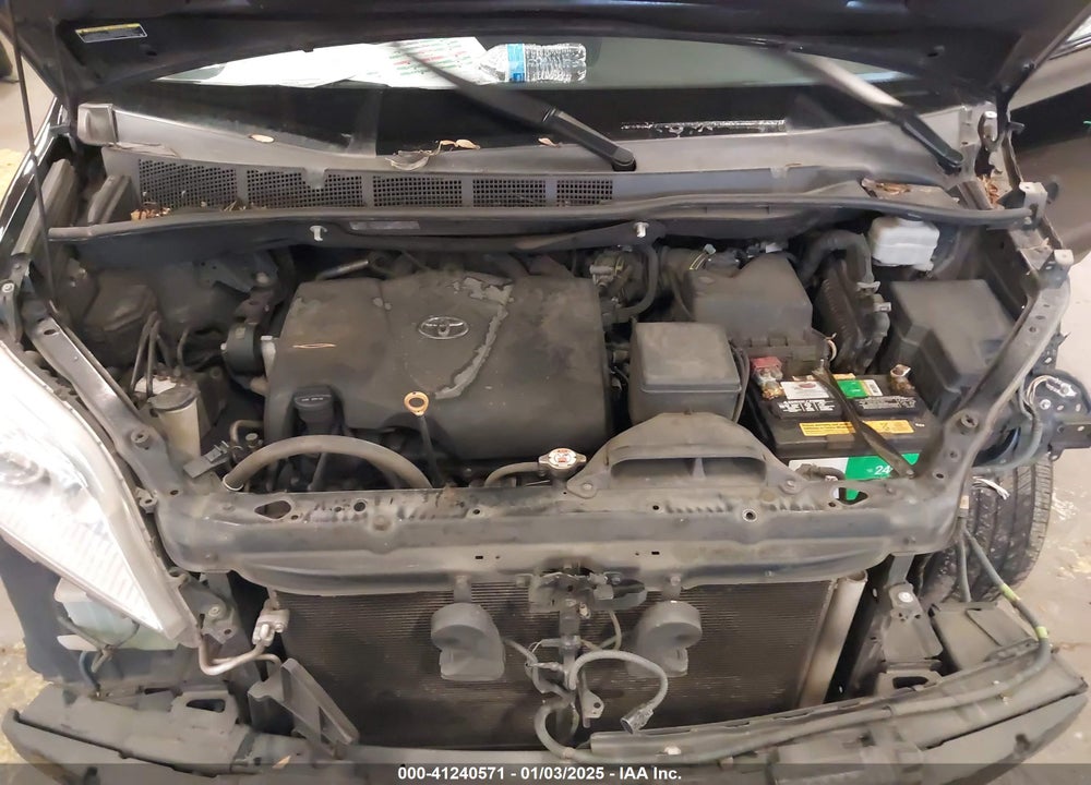 2020 TOYOTA SIENNA XLE VIN: 5TDYZ3DC8LS029021
