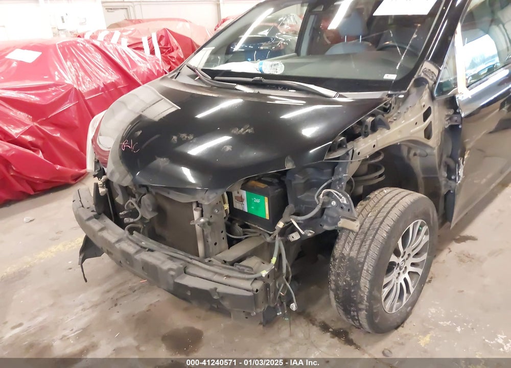 2020 TOYOTA SIENNA XLE VIN: 5TDYZ3DC8LS029021
