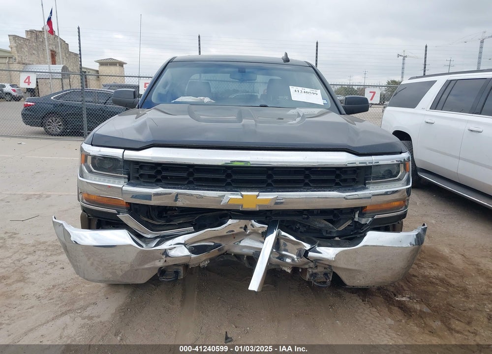 2018 CHEVROLET SILVERADO 1500 VIN: 3GCUKREC6JG188779
