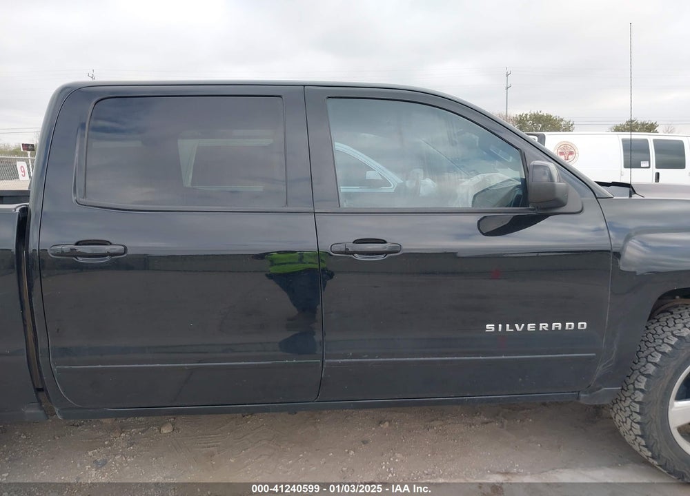 2018 CHEVROLET SILVERADO 1500 VIN: 3GCUKREC6JG188779