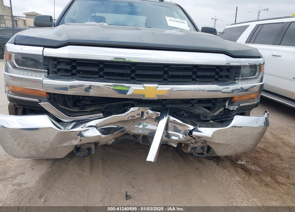 2018 CHEVROLET SILVERADO 1500 VIN: 3GCUKREC6JG188779