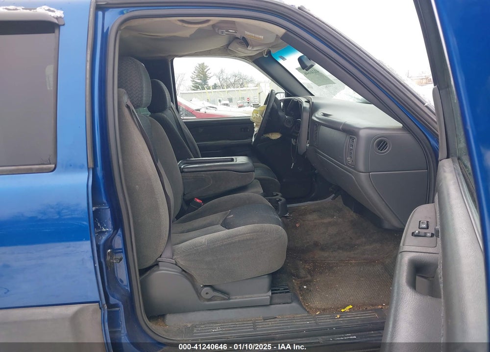 2003 CHEVROLET AVALANCHE 1500 VIN: 3GNEC13T83G221281