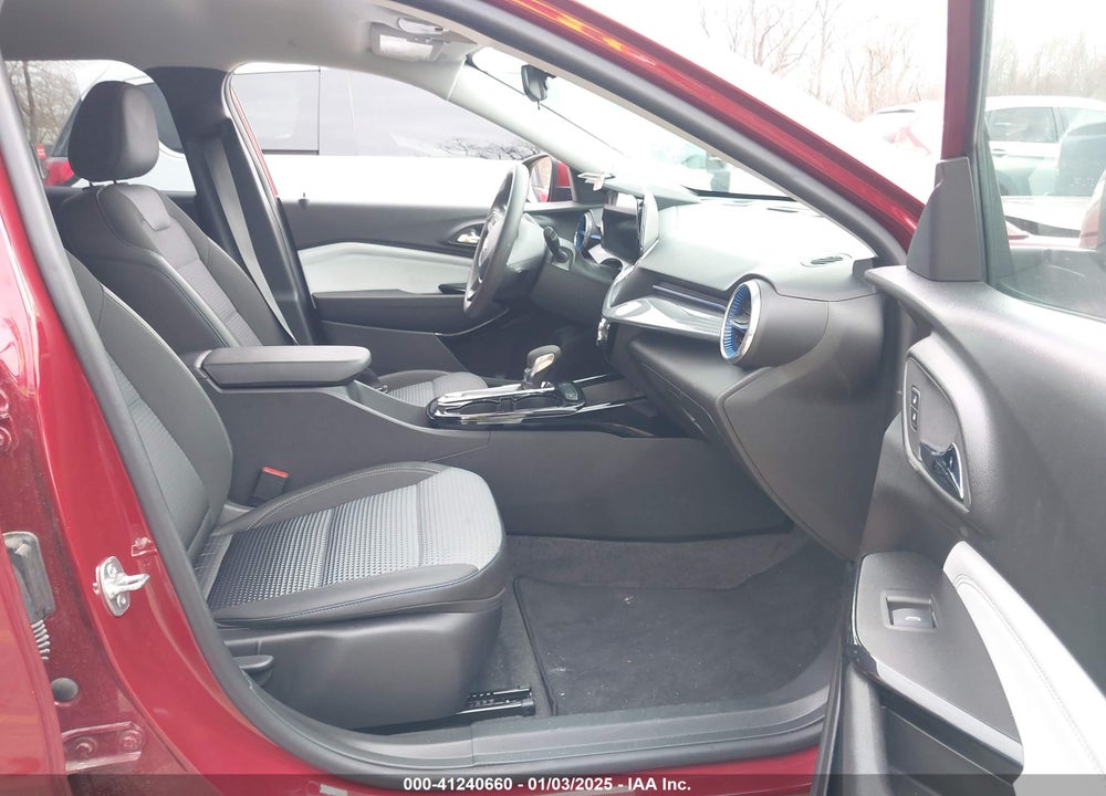 2024 CHEVROLET TRAX FWD LT VIN: KL77LHE26RC238605