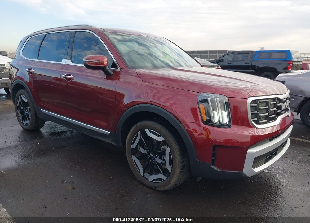 2023 KIA TELLURIDE S VIN: 5XYP64GC7PG359600