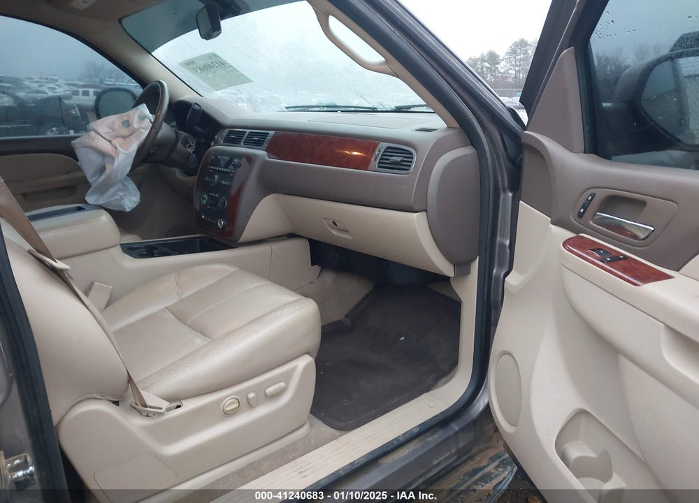 2012 CHEVROLET TAHOE LT VIN: 1GNSCBE04CR153542