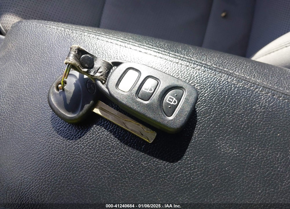 2014 HYUNDAI SONATA VIN: 5NPEB4AC9EH929582