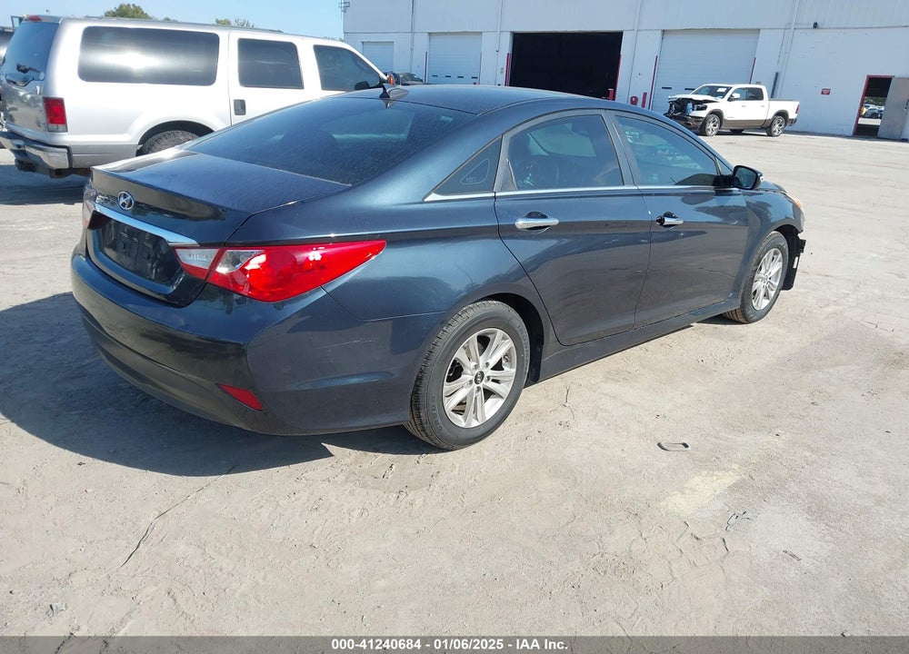 2014 HYUNDAI SONATA VIN: 5NPEB4AC9EH929582