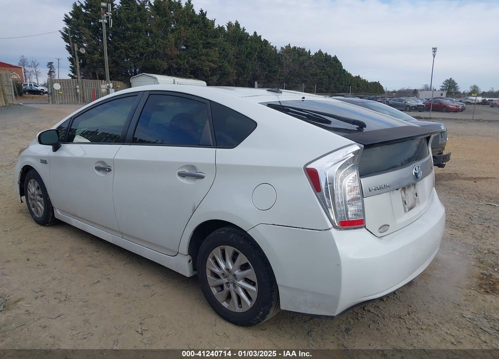 2013 TOYOTA PRIUS PLUG-IN VIN: JTDKN3DP1D3032088
