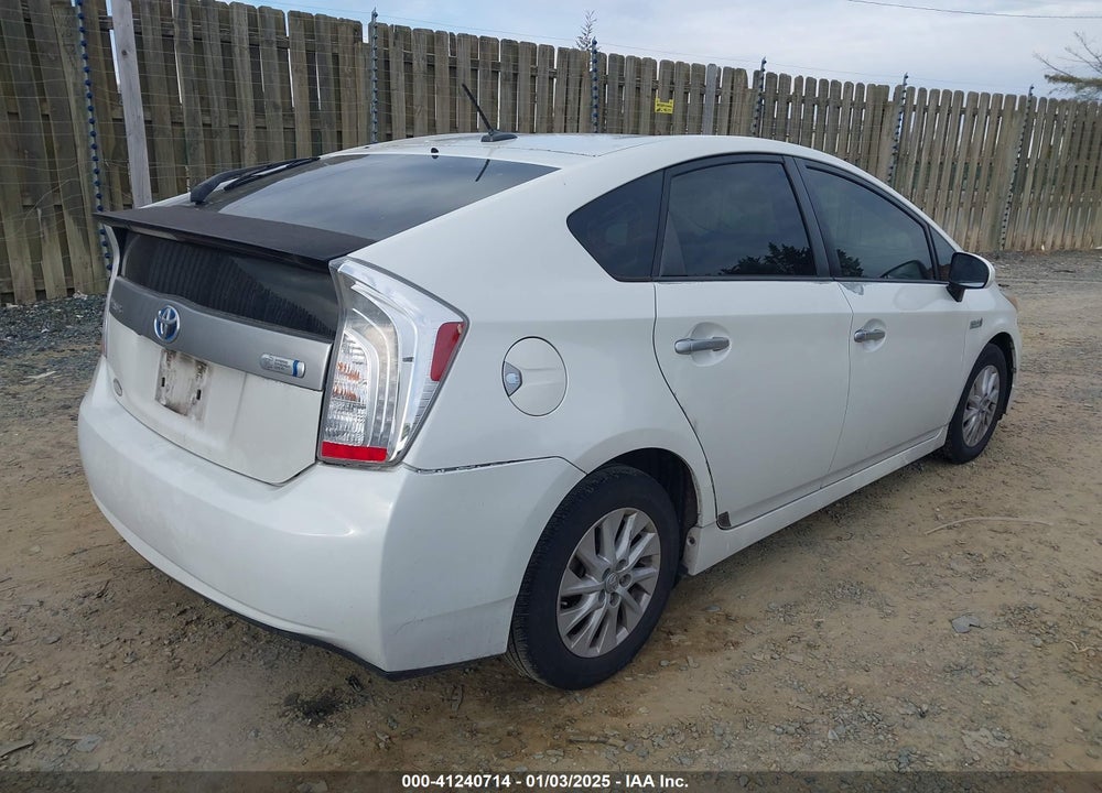 2013 TOYOTA PRIUS PLUG-IN VIN: JTDKN3DP1D3032088