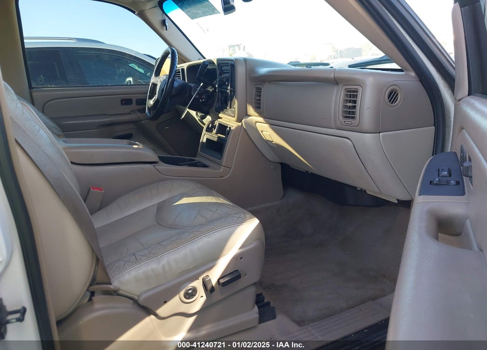 2004 GMC YUKON XL 1500 SLT VIN: 3GKEC16T24G156132