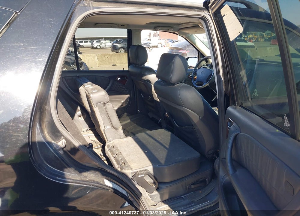 2004 MERCEDES-BENZ ML 350 4MATIC VIN: 4JGAB57EX4A511935