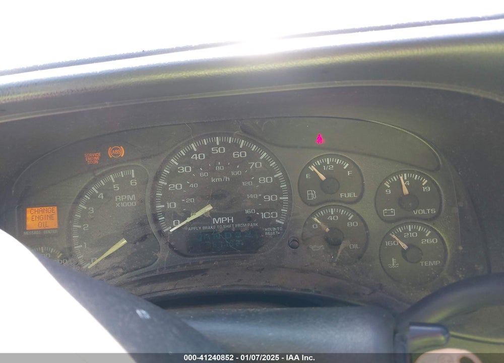 2001 CHEVROLET SILVERADO 2500HD LS VIN: 1GCHK24U81E215264
