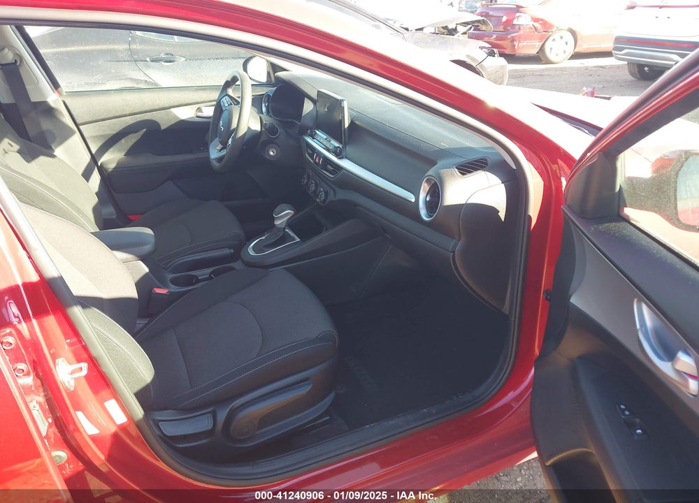2023 KIA FORTE LXS VIN: 3KPF24AD7PE512952