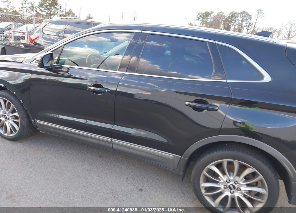 2015 LINCOLN MKC VIN: 5LMCJ1A95FUJ30301