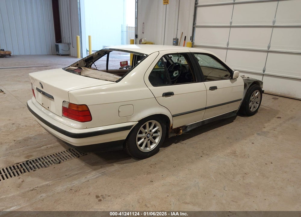 1995 BMW 318 I VIN: WBACA5321SFG13393
