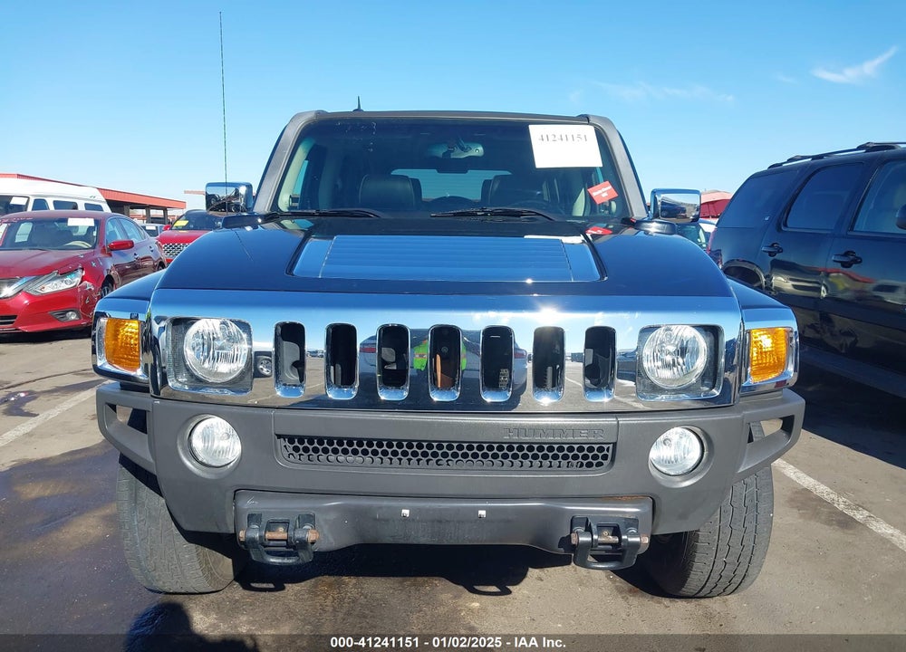 2007 HUMMER H3 SUV VIN: 5GTDN13E578115665