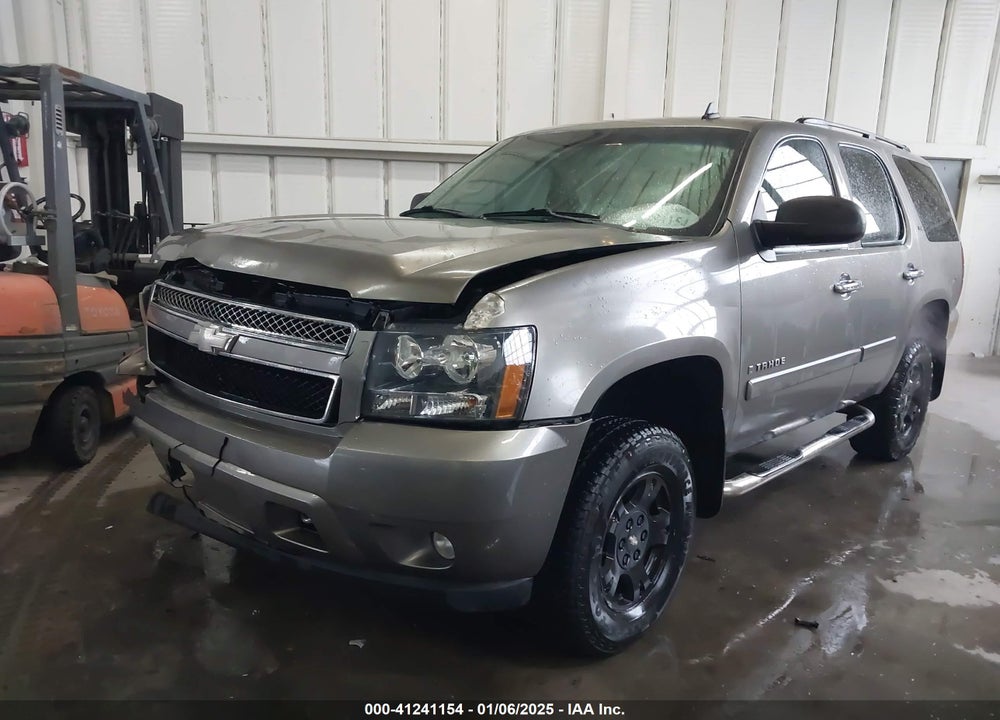 2008 CHEVROLET TAHOE LT VIN: 1GNFK13018R248892