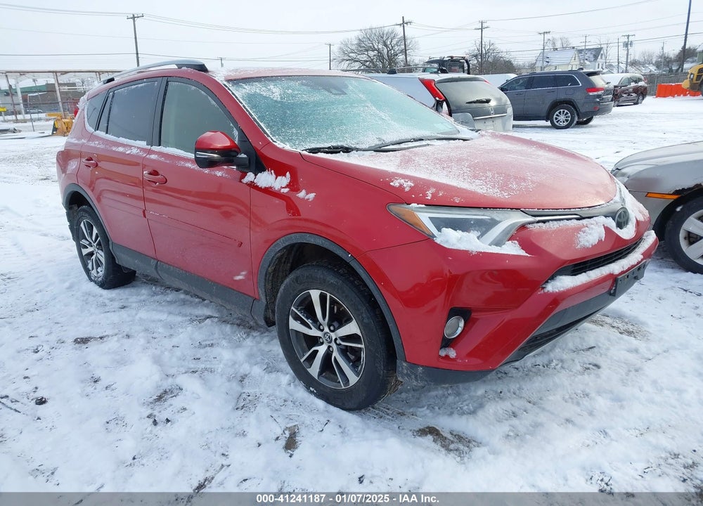 2017 TOYOTA RAV4 XLE VIN: JTMRFREV7HJ114209